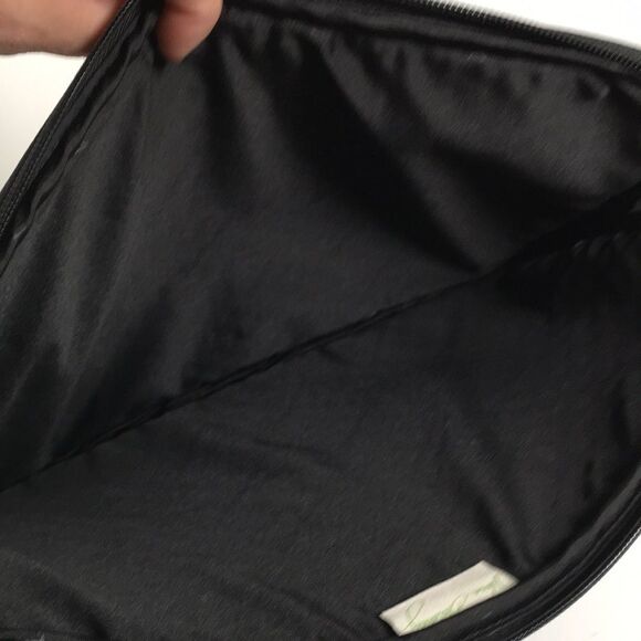 Vera Bradley Retired Pattern Sierra Stream Quilted Laptop Sleeve - Picture 11 of 11